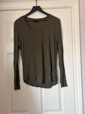 Apt. 9 Olive V-Neck Ribbed Long Sleeve Top